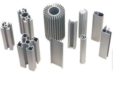 aluminum profile supplier - the advantages of small oxidation of special-shaped aluminum profiles, customized finished products, and processing plants are reflected in the following aspects: